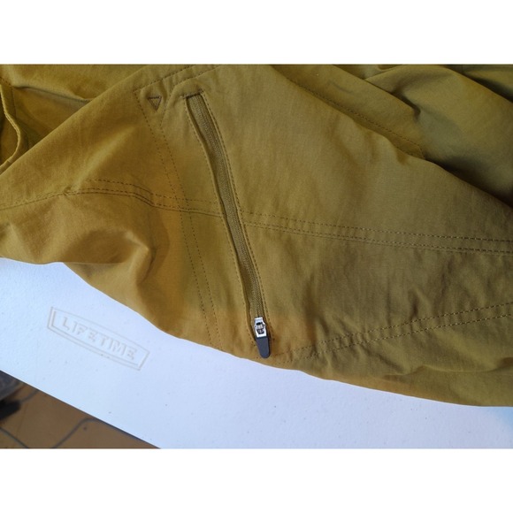 Eddie Bauer Firstascent Mens Hiking Cargo Shorts 44 Green Zip Pockets‎ Stretch - Picture 12 of 14